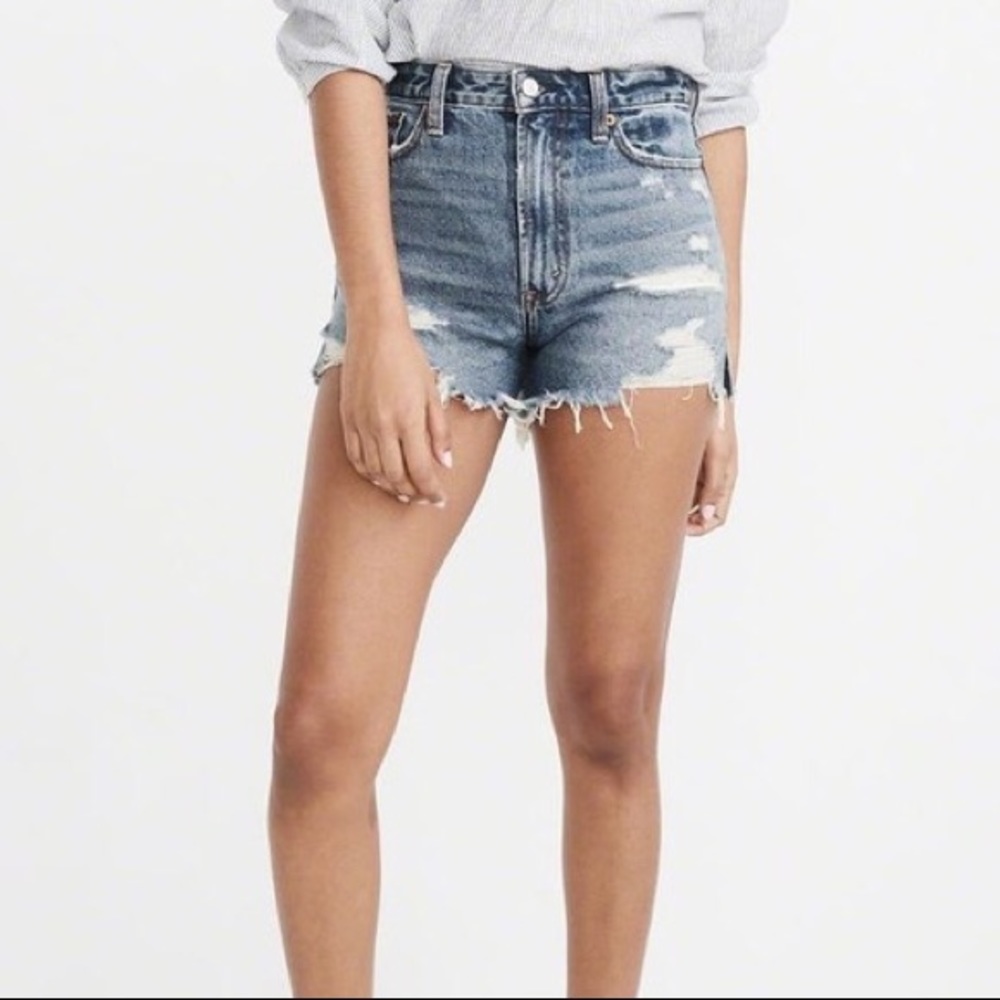 Abercrombie & Fitch Annie High Rise Jean Shorts